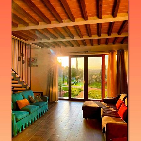 Agriturismo La Corte Del Sole Siena Zewnętrze zdjęcie