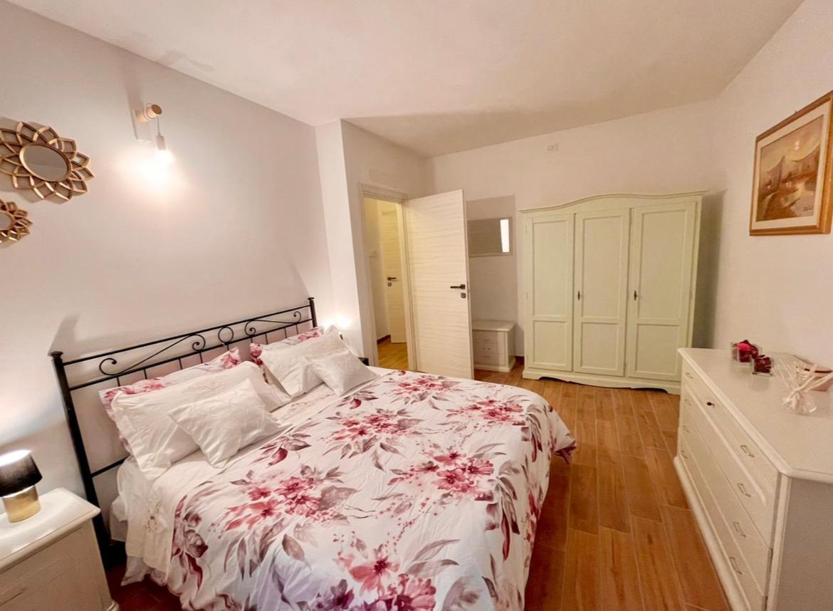 Agriturismo La Corte Del Sole Siena Zewnętrze zdjęcie