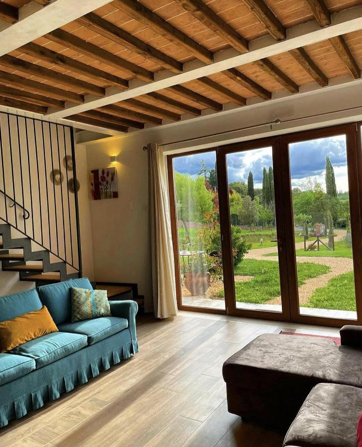 Agriturismo La Corte Del Sole Siena Zewnętrze zdjęcie