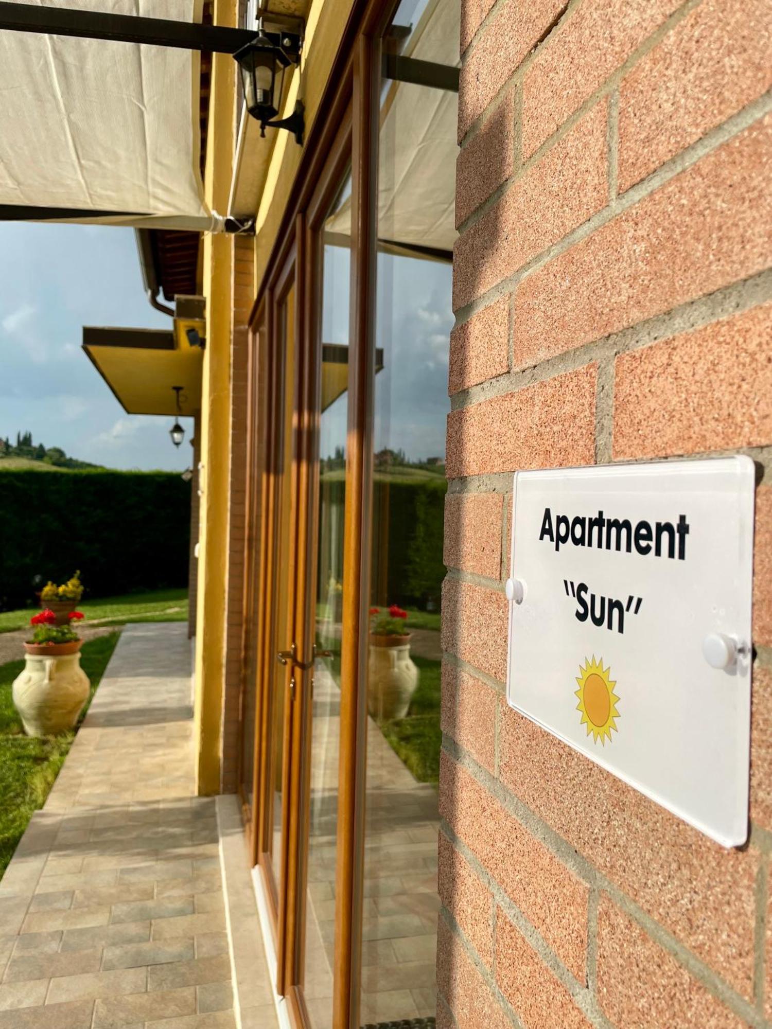 Agriturismo La Corte Del Sole Siena Zewnętrze zdjęcie